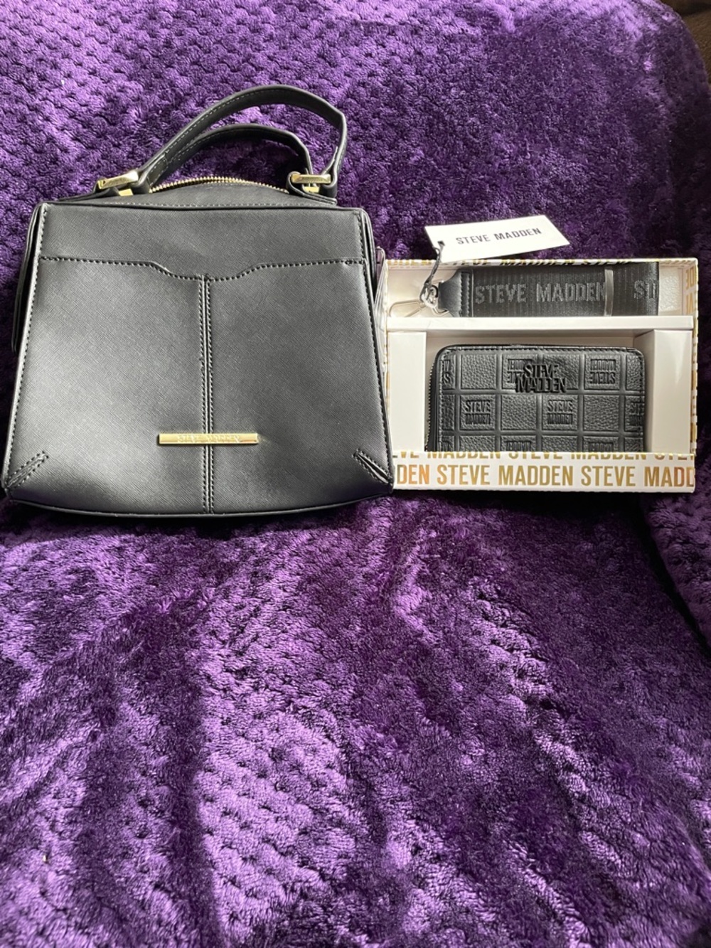 Steve Madden Black Satchel /Crossbody With Wallet/ Wristlet NWT
